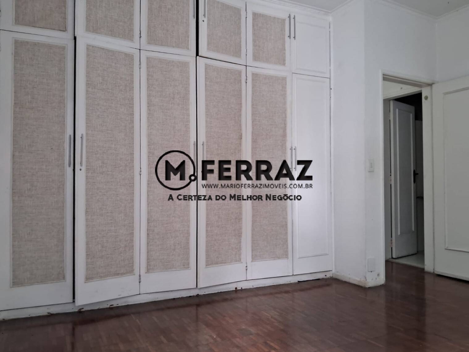 Apartamento à venda com 4 quartos, 170m² - Foto 11