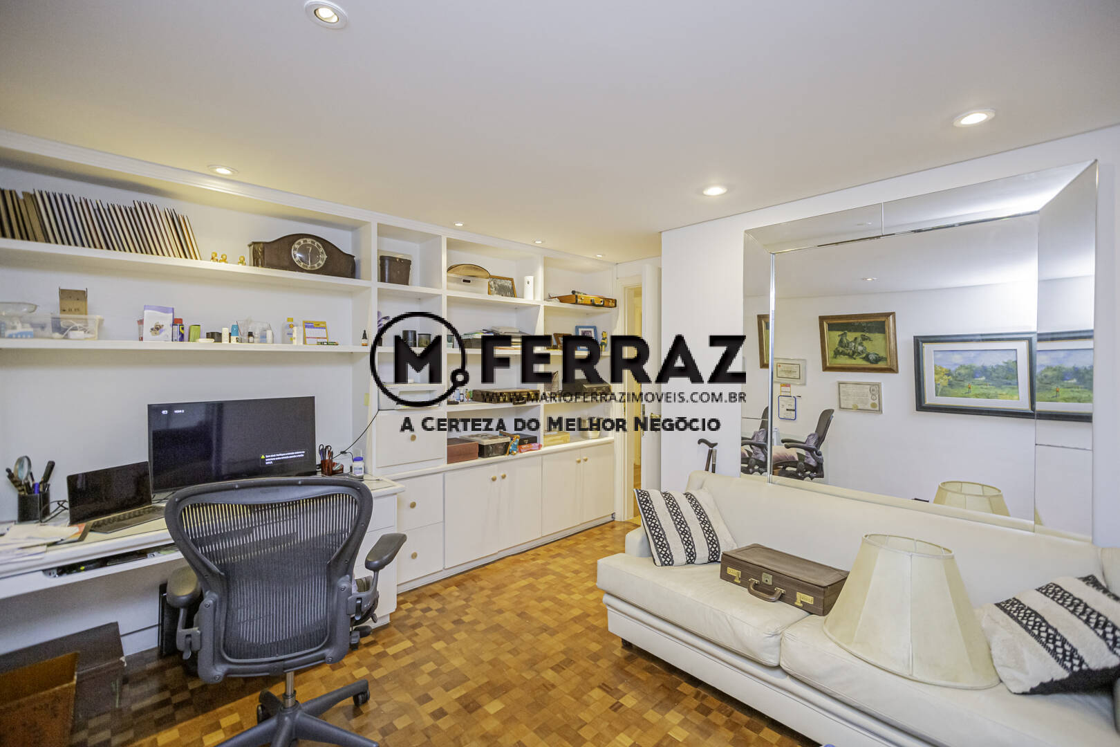 Apartamento à venda com 4 quartos, 250m² - Foto 19