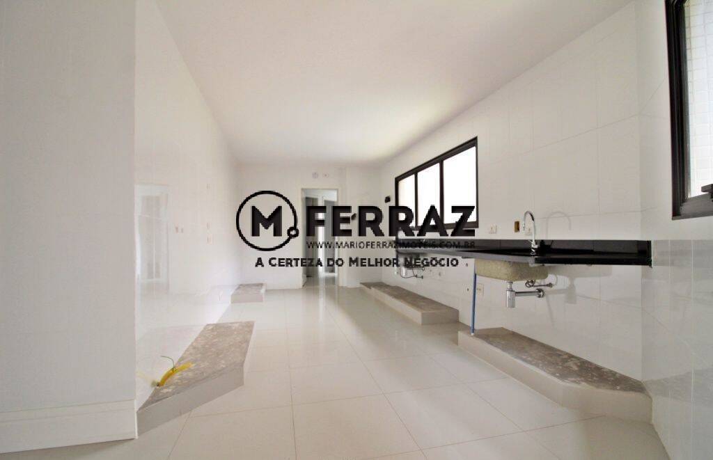 Apartamento à venda com 3 quartos, 210m² - Foto 14