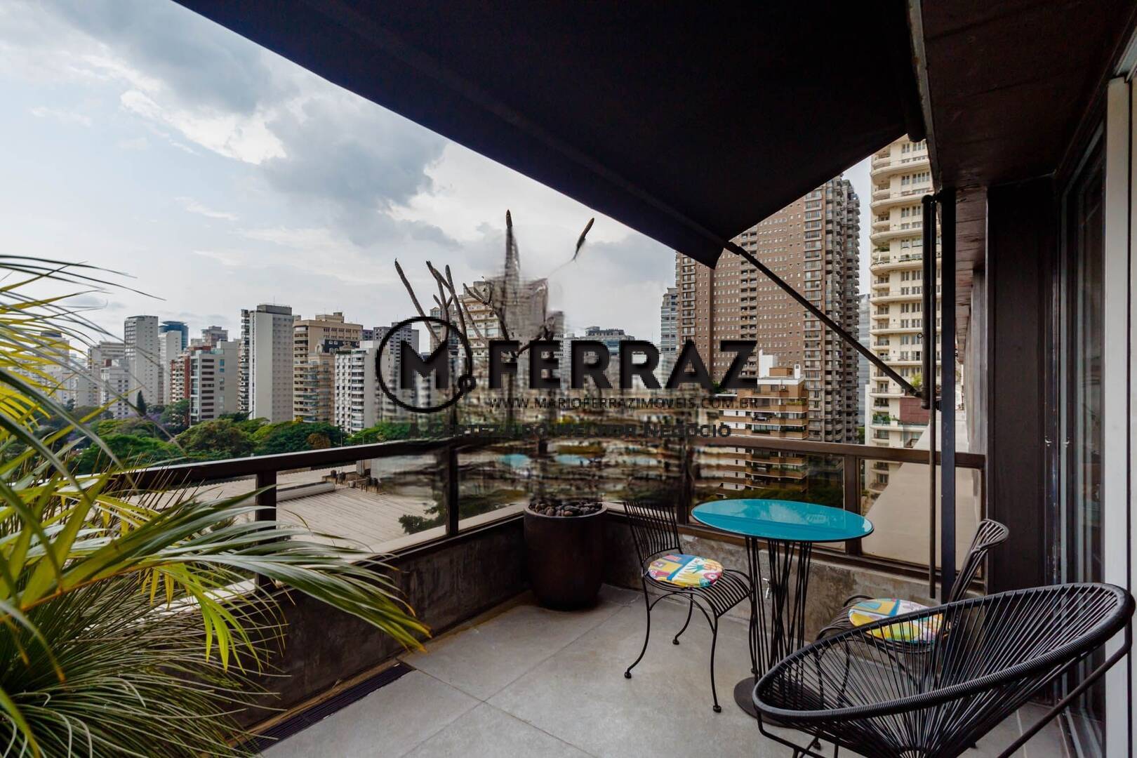 Apartamento à venda com 2 quartos, 240m² - Foto 3