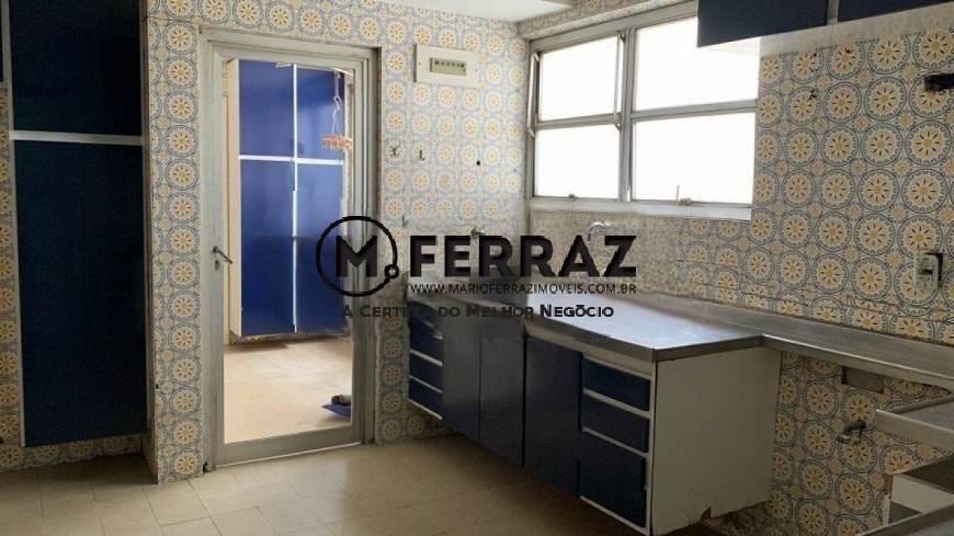 Apartamento à venda com 3 quartos, 247m² - Foto 8