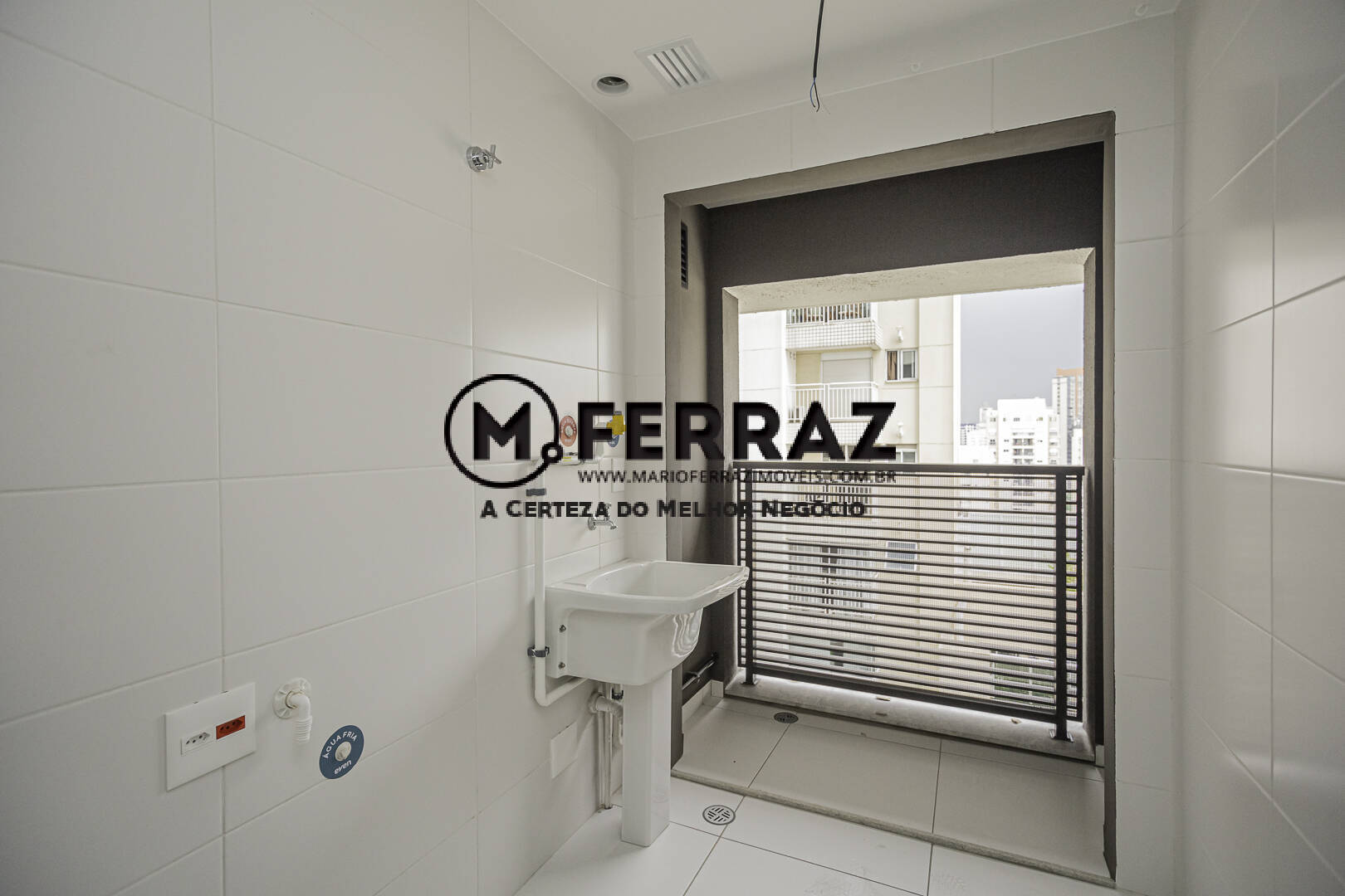 Apartamento à venda com 3 quartos, 157m² - Foto 12