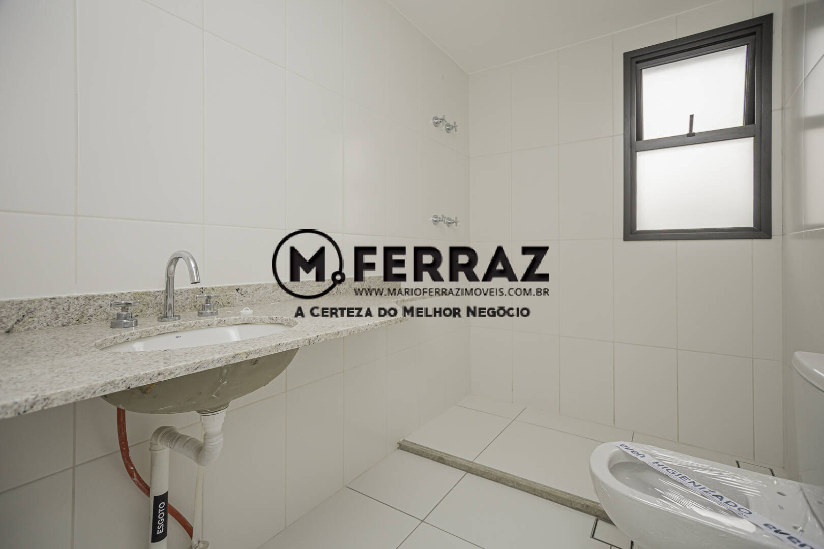 Apartamento à venda com 3 quartos, 157m² - Foto 13