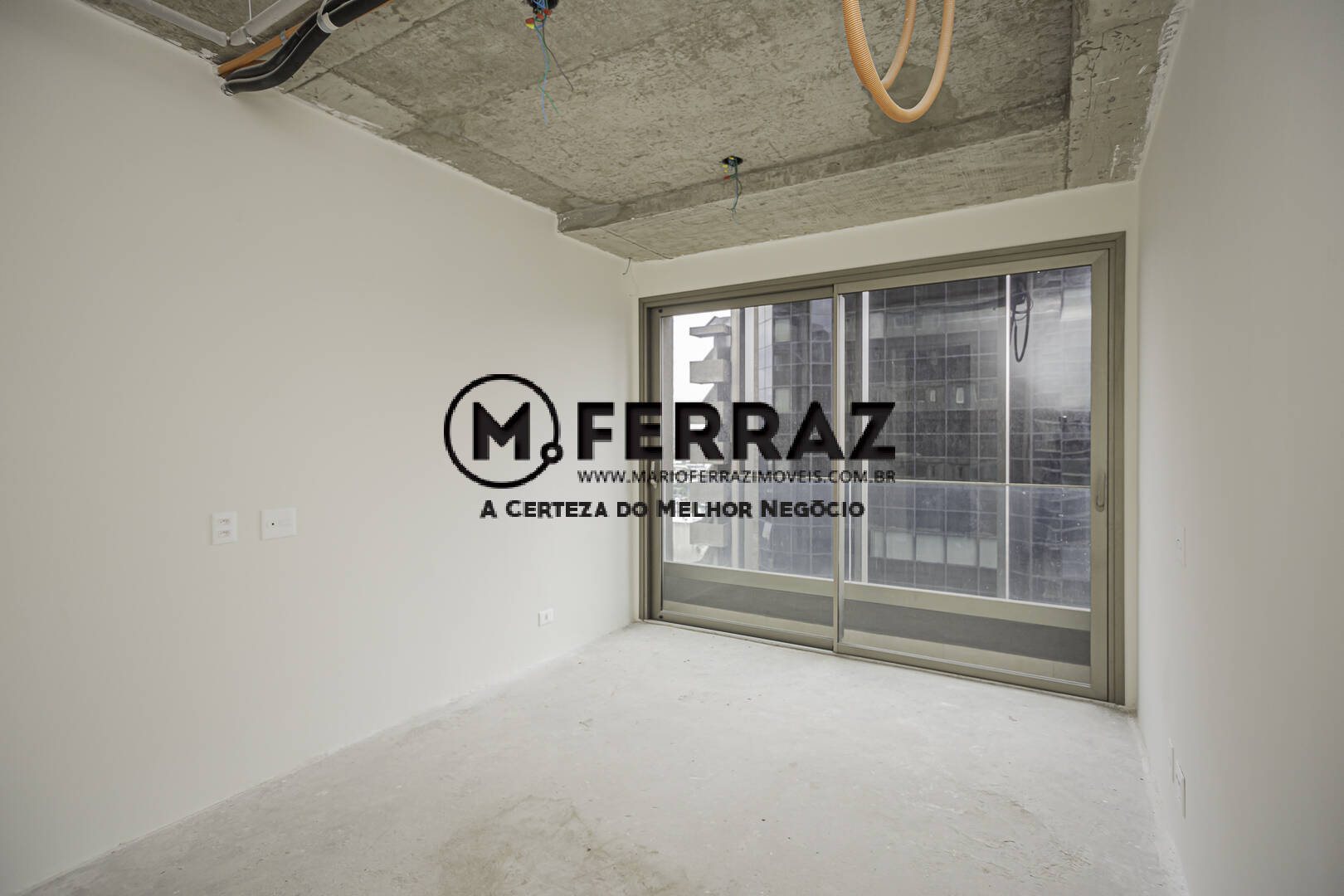 Apartamento à venda com 3 quartos, 232m² - Foto 13