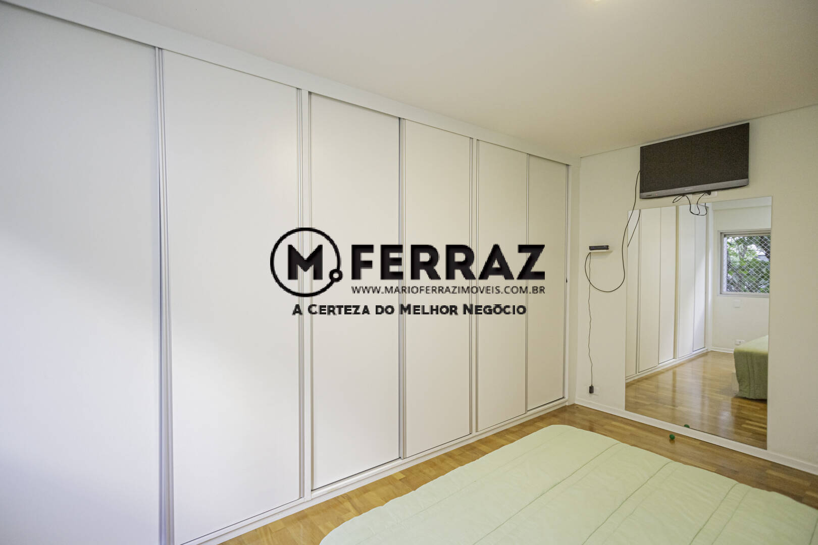 Apartamento à venda com 3 quartos, 176m² - Foto 7