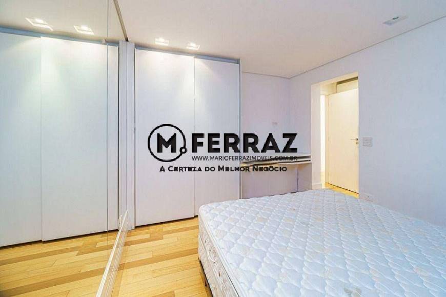 Apartamento à venda com 3 quartos, 292m² - Foto 16