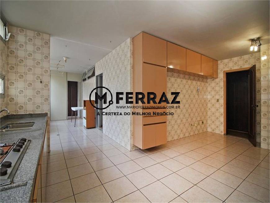 Apartamento à venda com 3 quartos, 182m² - Foto 13