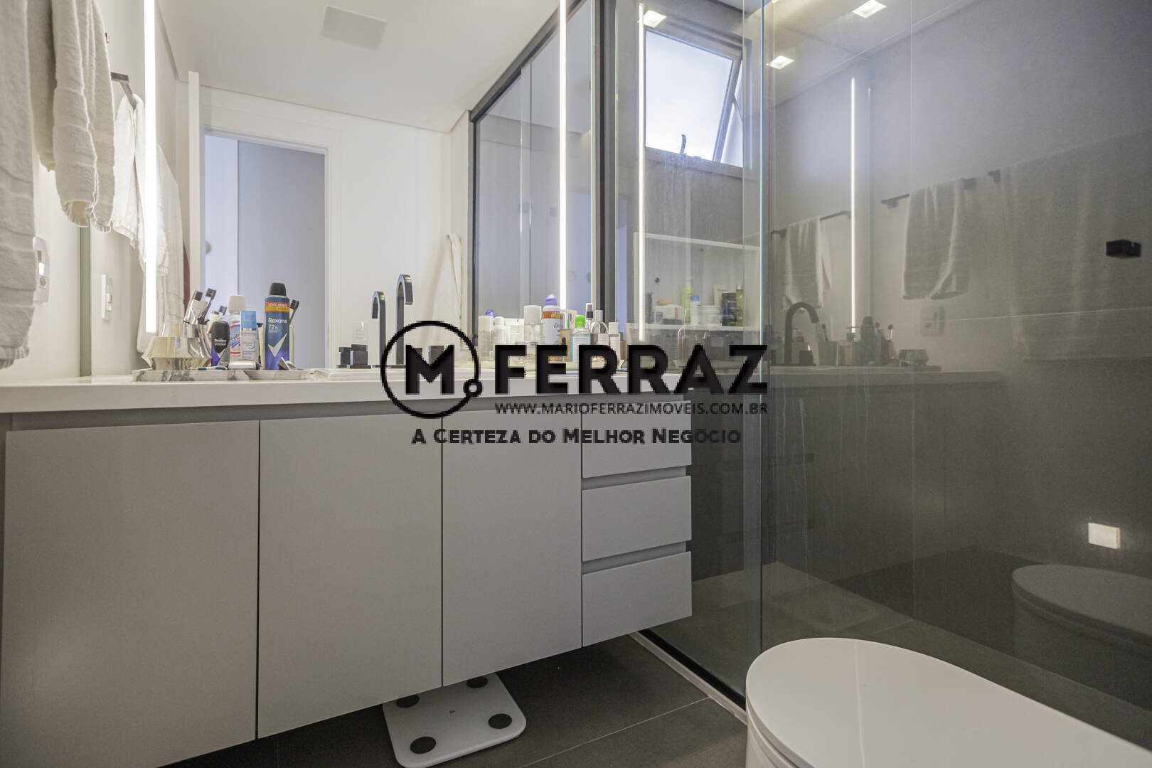 Apartamento à venda com 3 quartos, 149m² - Foto 16