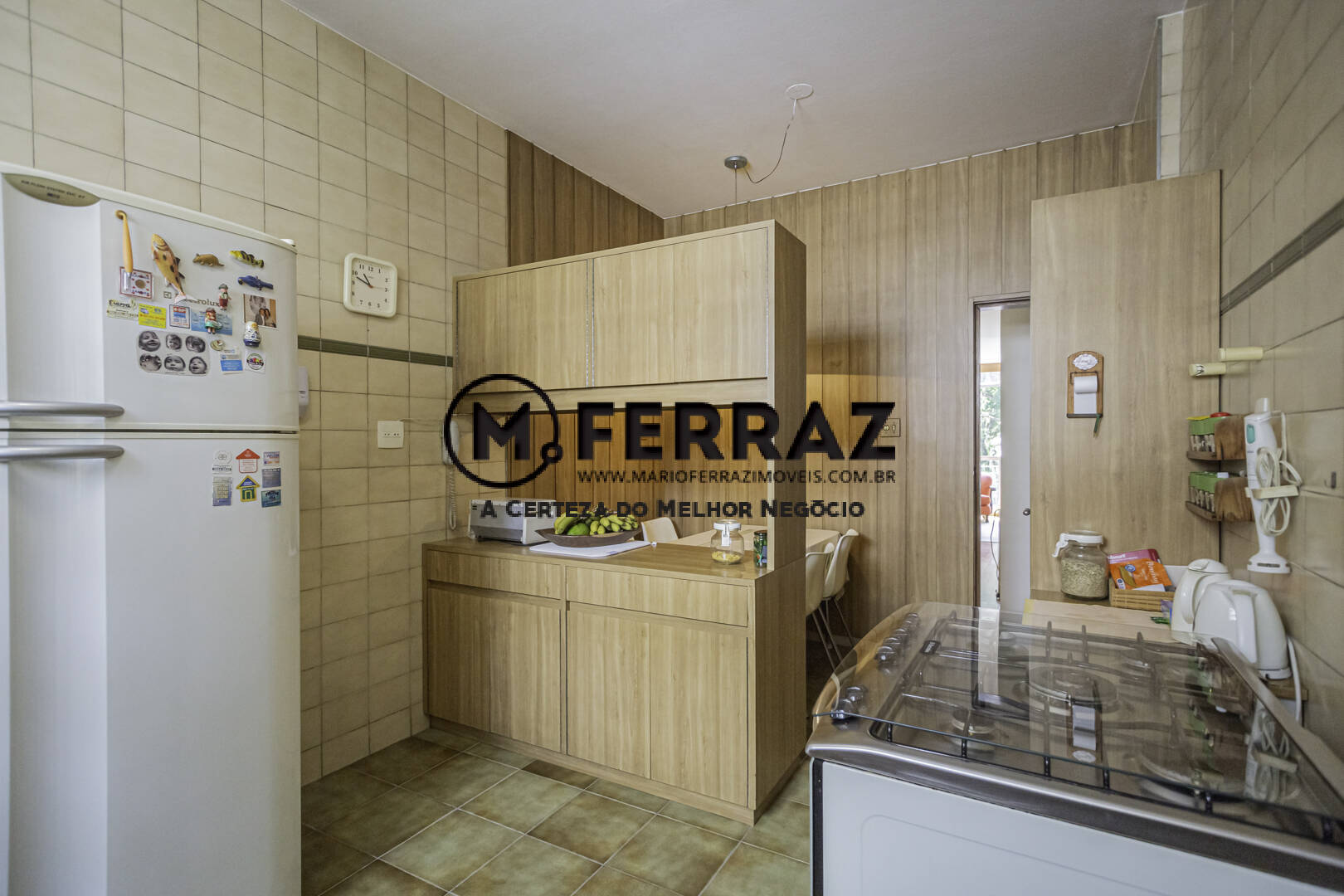 Apartamento à venda com 3 quartos, 137m² - Foto 18