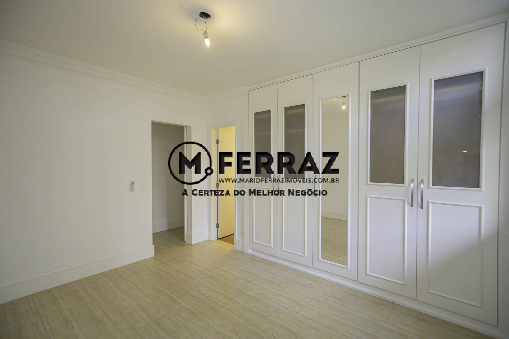 Apartamento à venda com 3 quartos, 227m² - Foto 12