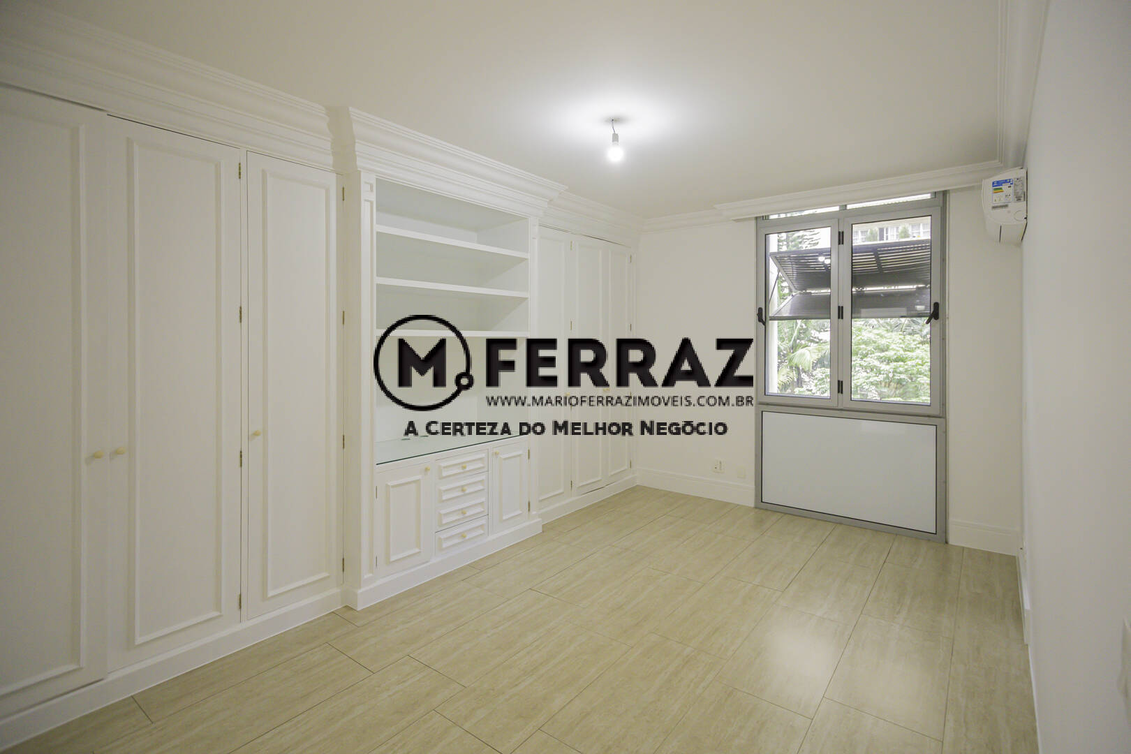 Apartamento à venda com 3 quartos, 227m² - Foto 6