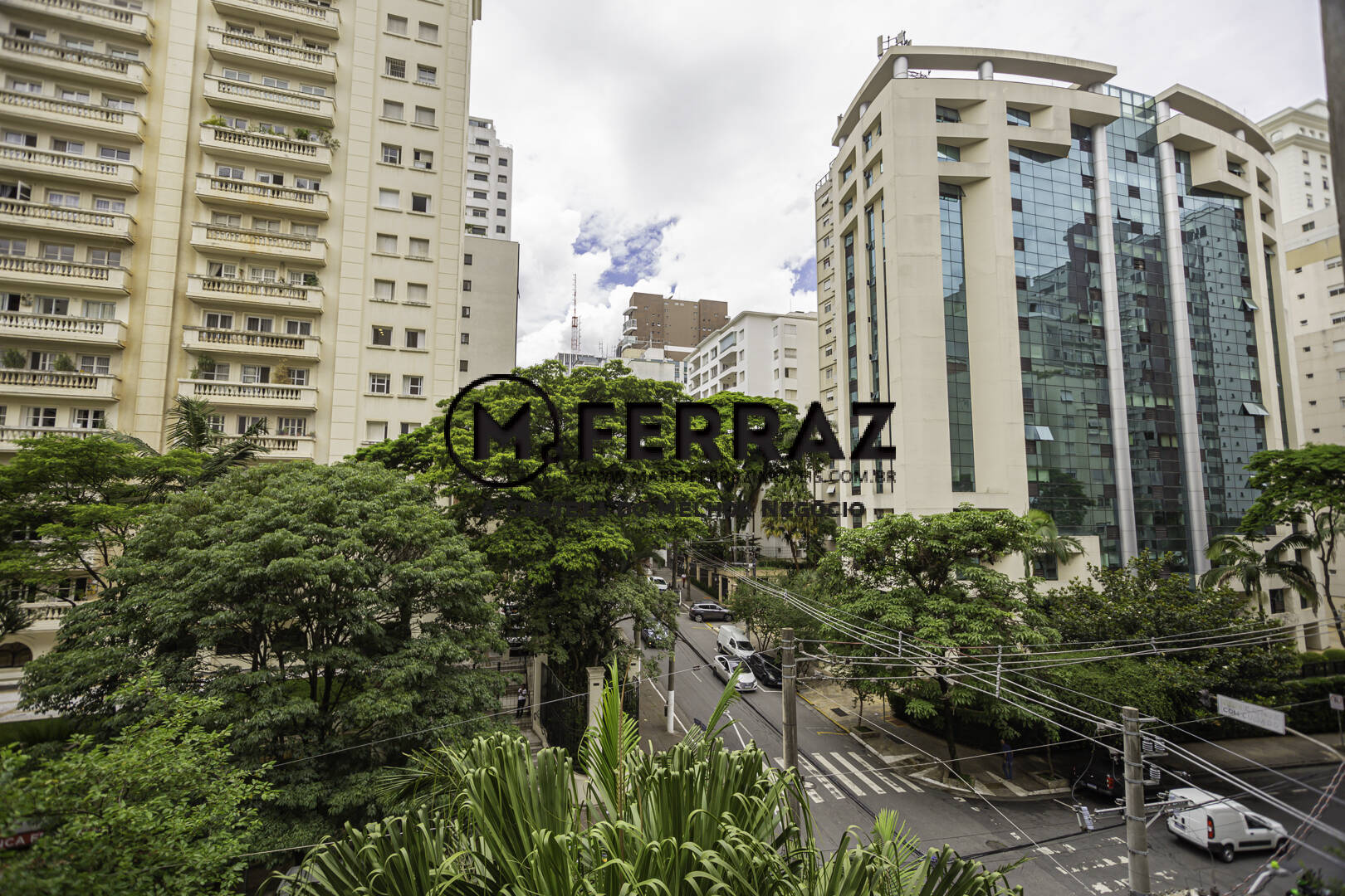 Apartamento à venda com 3 quartos, 227m² - Foto 21