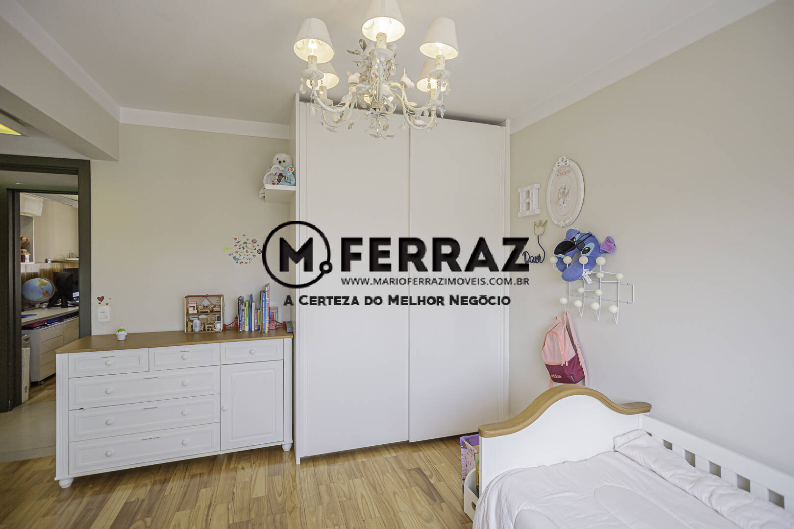 Apartamento à venda com 4 quartos, 261m² - Foto 17