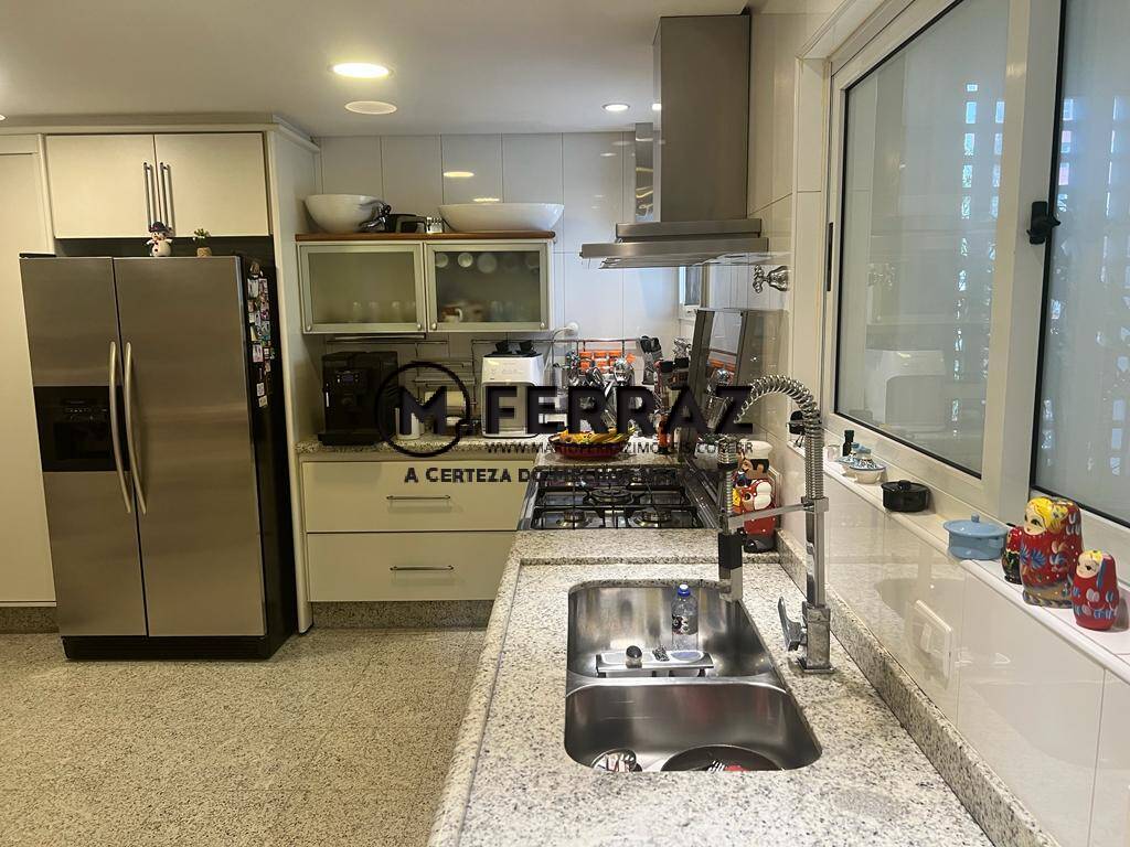 Apartamento à venda com 3 quartos, 178m² - Foto 17