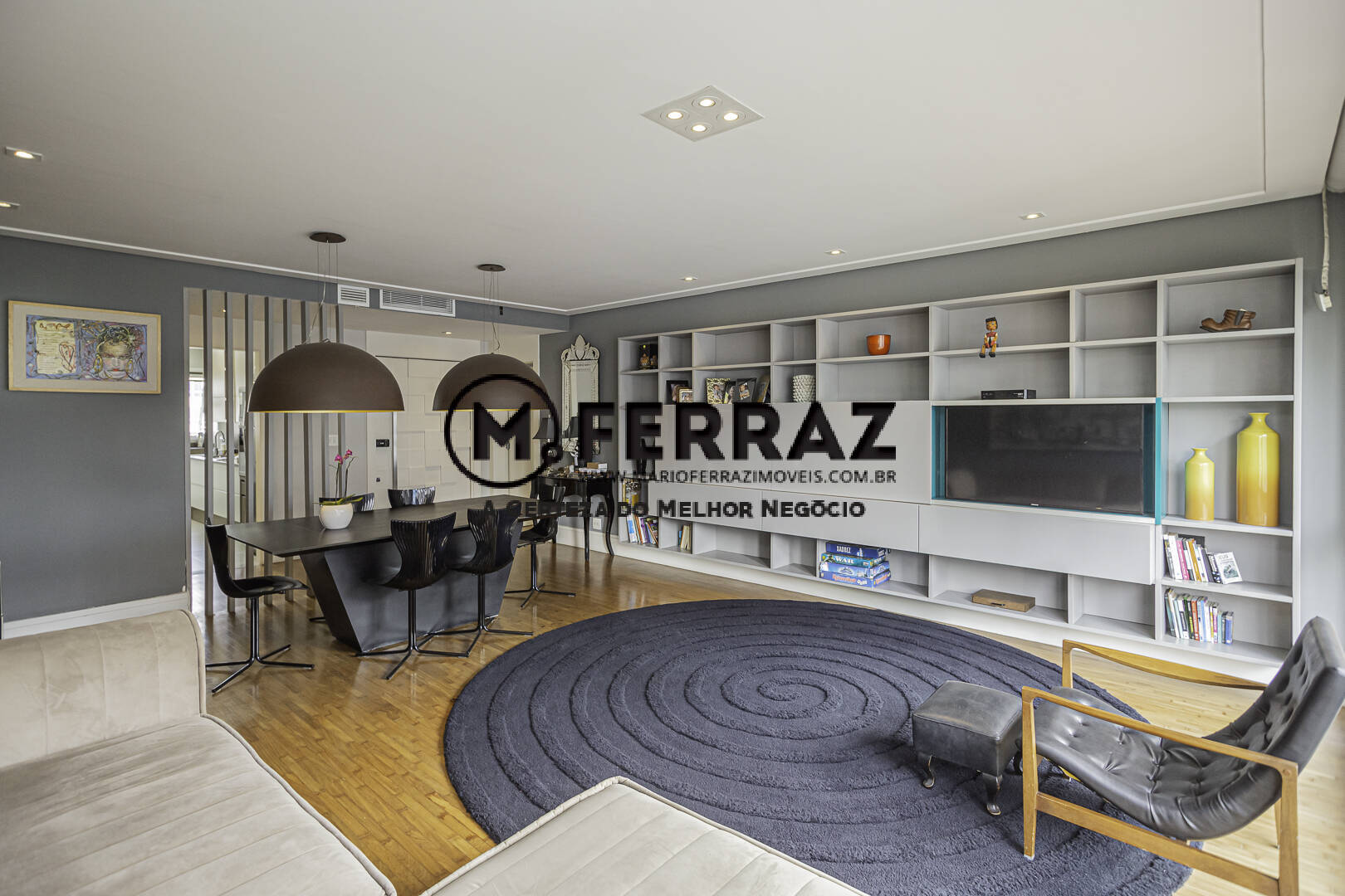 Apartamento à venda com 2 quartos, 117m² - Foto 1