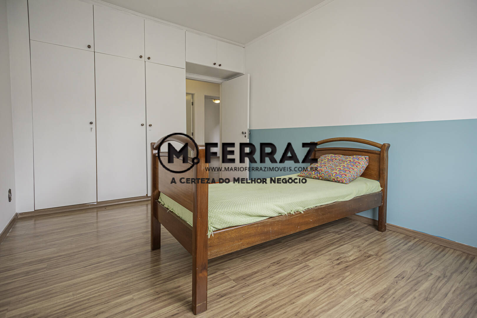 Apartamento à venda com 3 quartos, 123m² - Foto 23