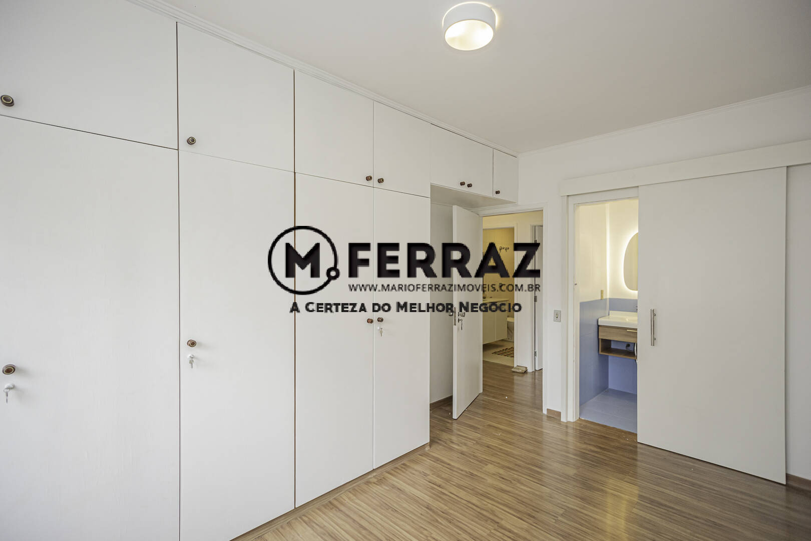 Apartamento à venda com 3 quartos, 123m² - Foto 21