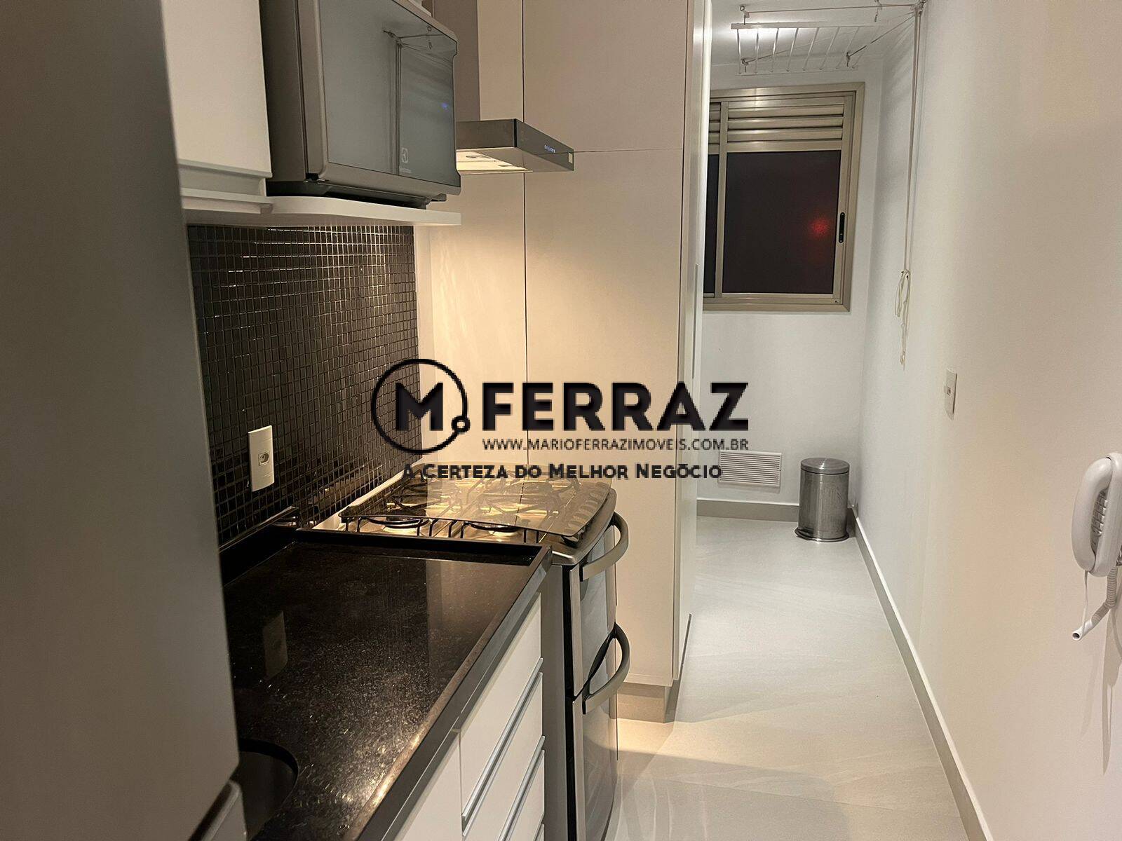 Apartamento para alugar com 2 quartos, 101m² - Foto 9