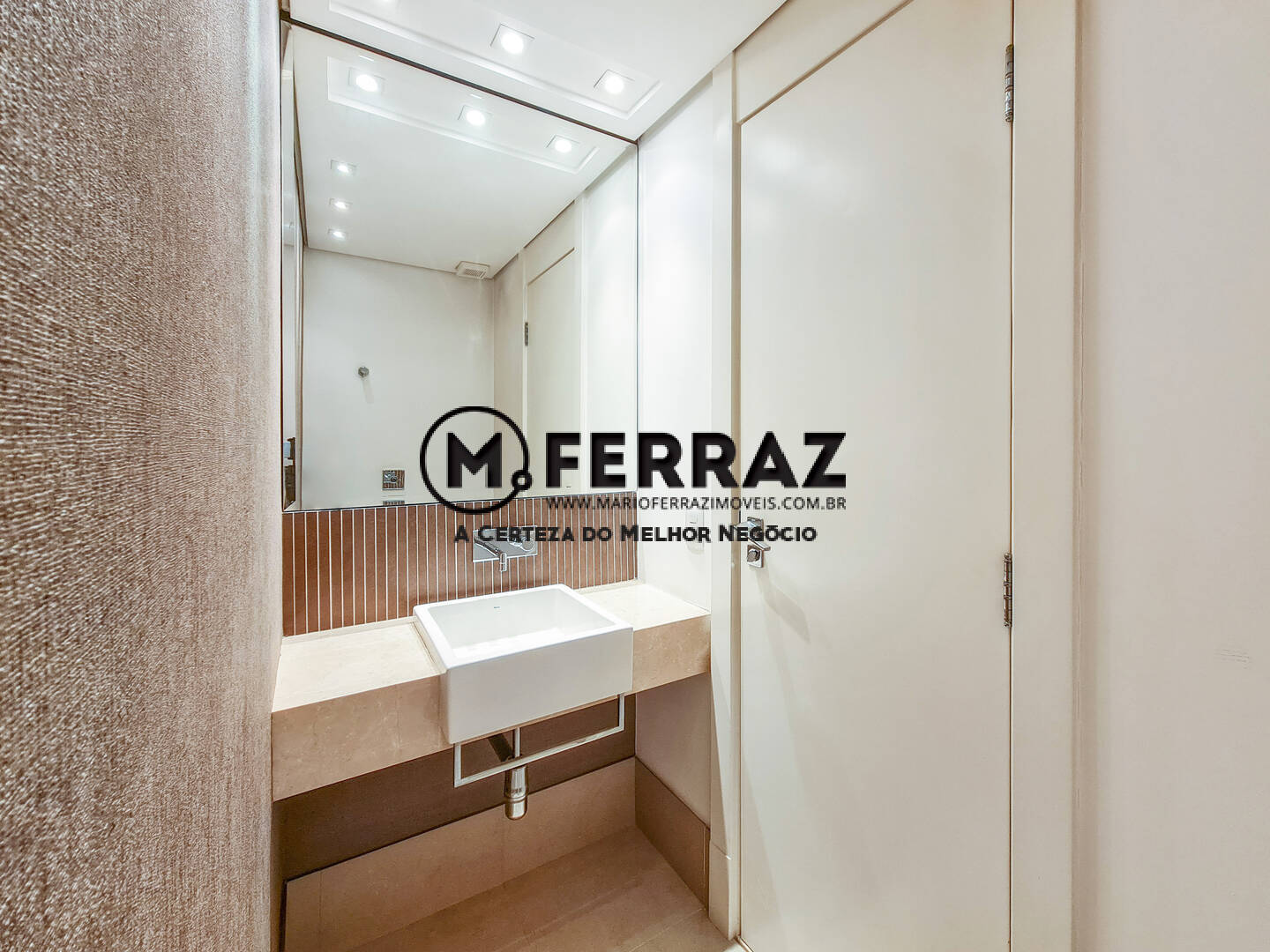 Apartamento à venda com 3 quartos, 189m² - Foto 19