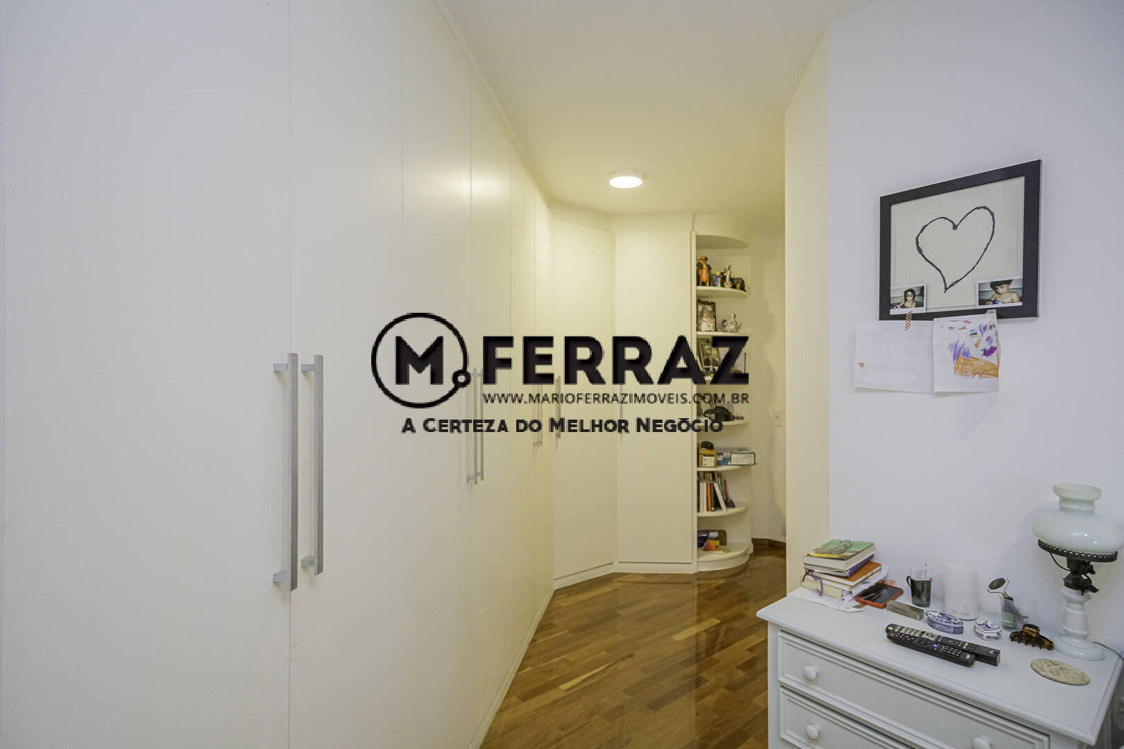 Apartamento à venda com 4 quartos, 204m² - Foto 26