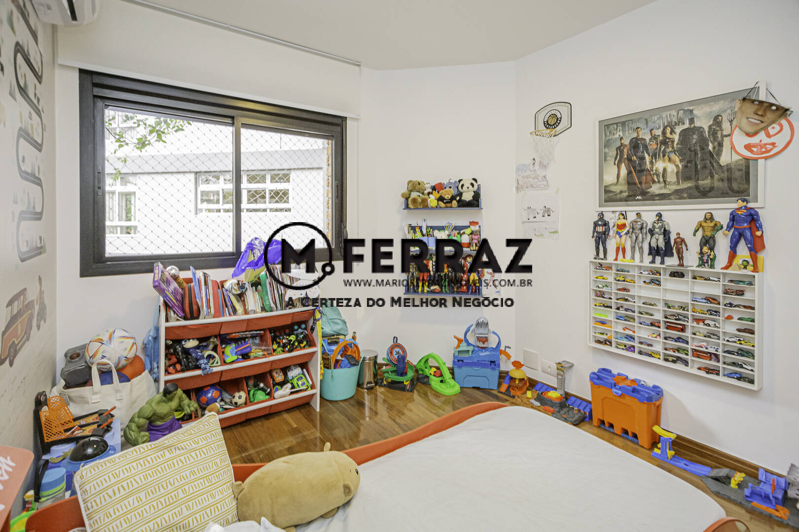 Apartamento à venda com 4 quartos, 204m² - Foto 33