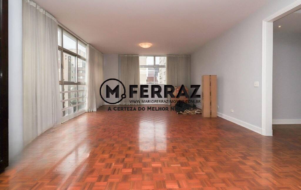 Apartamento à venda com 4 quartos, 228m² - Foto 1