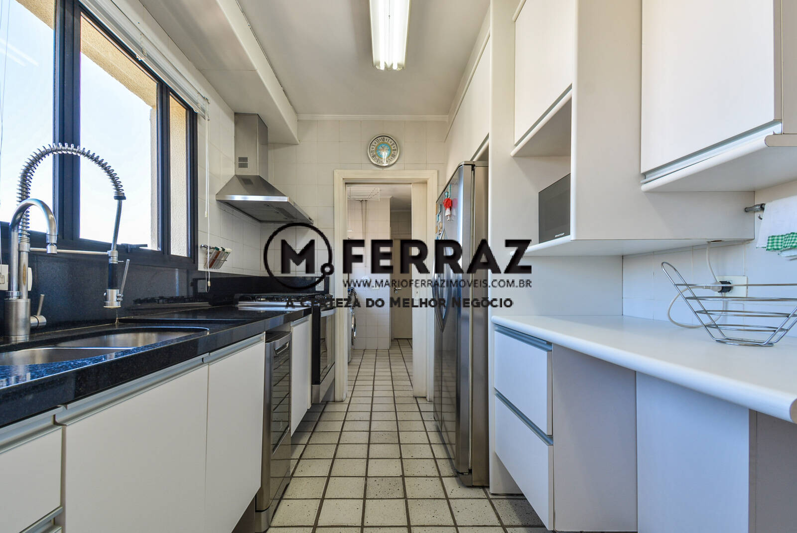 Apartamento à venda com 3 quartos, 224m² - Foto 108