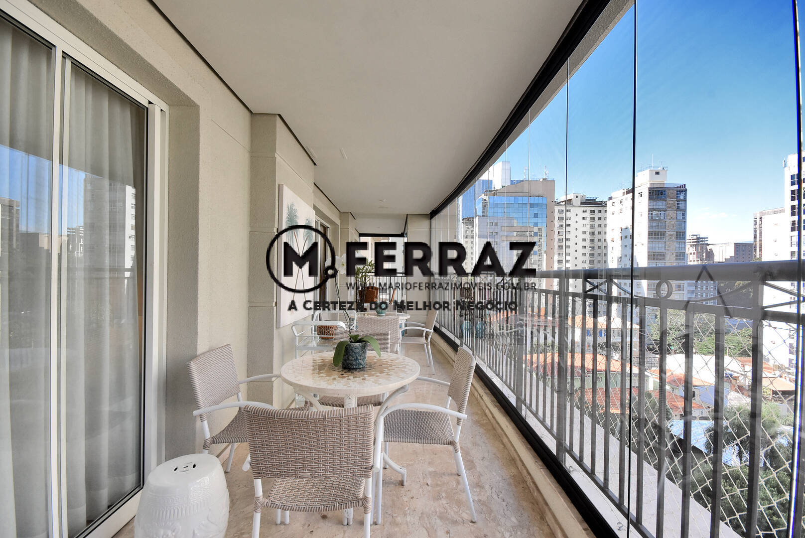 Apartamento à venda com 4 quartos, 367m² - Foto 1