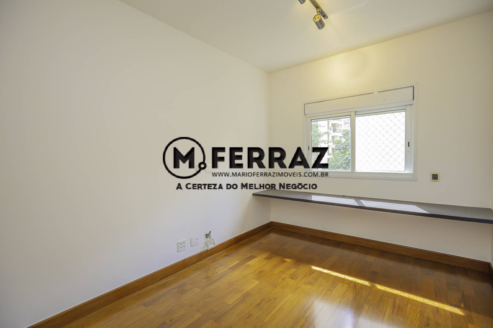 Apartamento para alugar com 4 quartos, 358m² - Foto 42