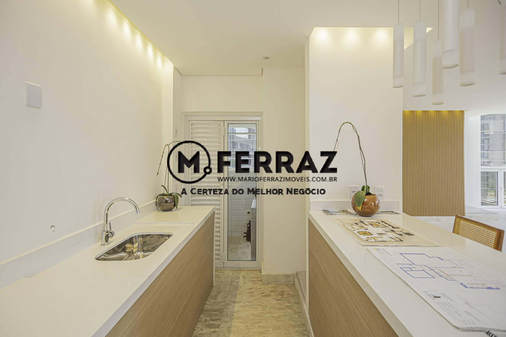 Apartamento à venda com 3 quartos, 151m² - Foto 19