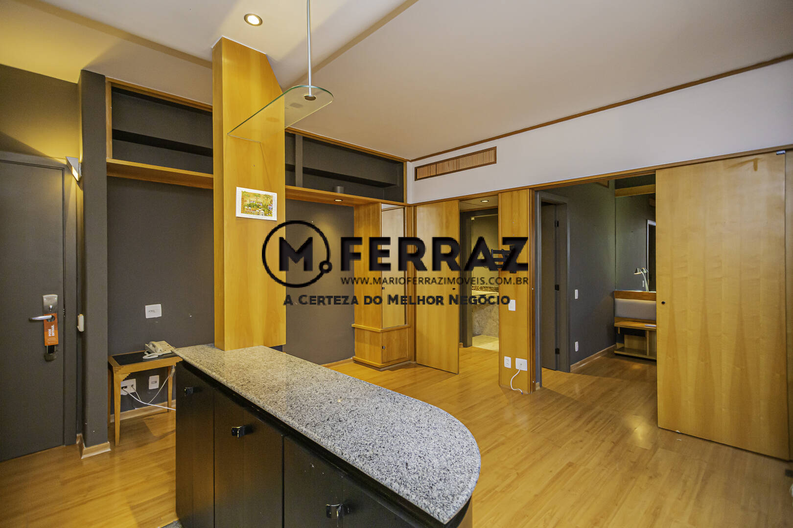 Apartamento à venda com 1 quarto, 42m² - Foto 4