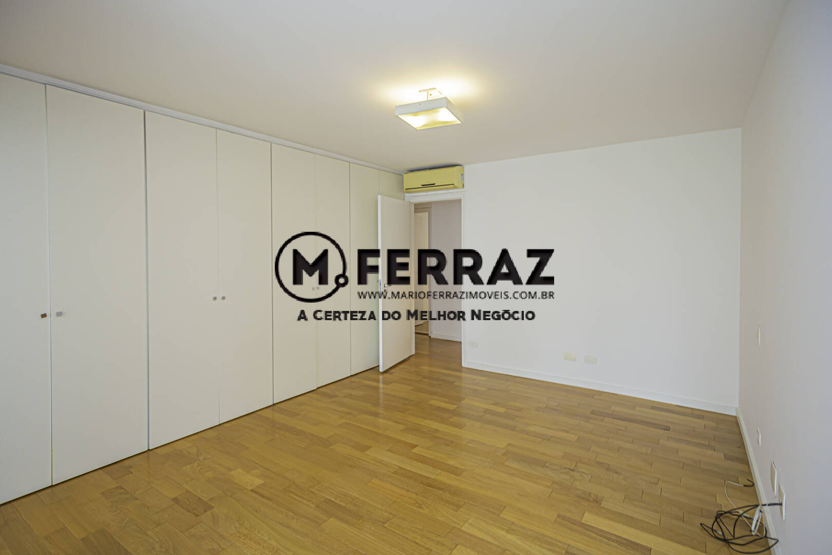 Apartamento à venda com 4 quartos, 386m² - Foto 16