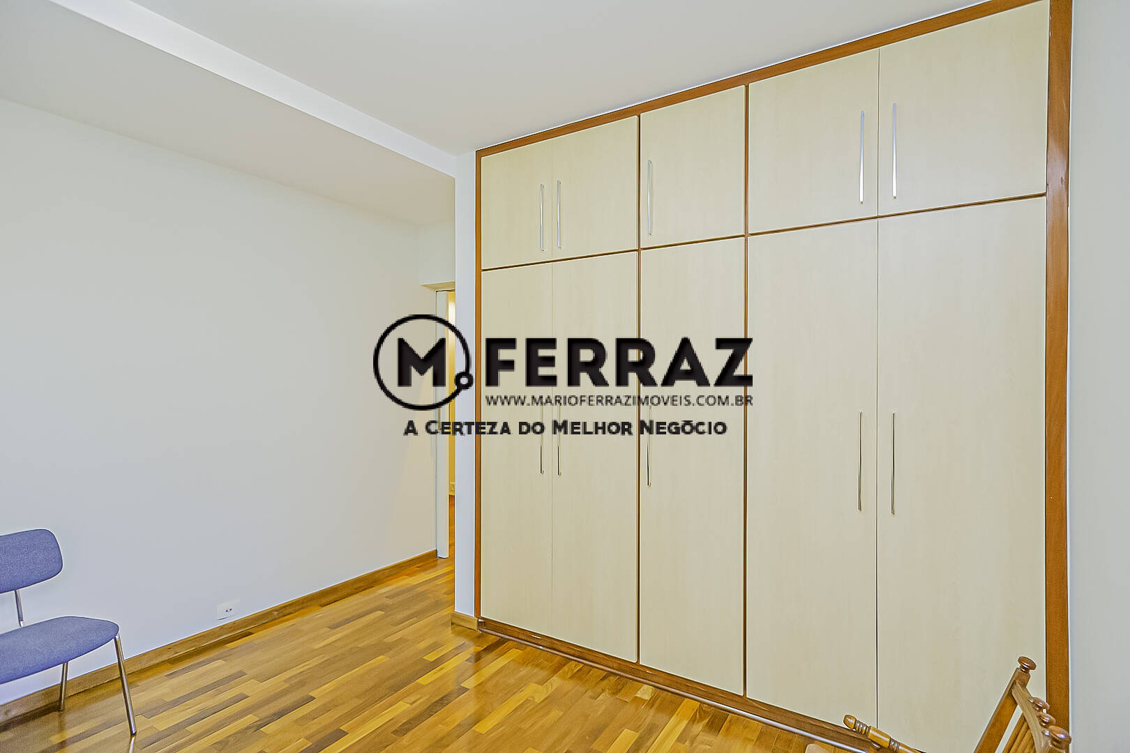 Apartamento à venda com 4 quartos, 218m² - Foto 28