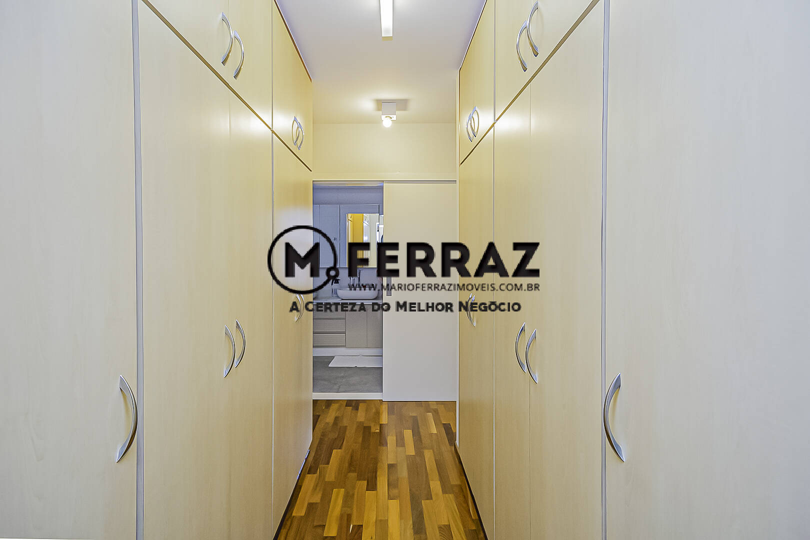 Apartamento à venda com 4 quartos, 218m² - Foto 34