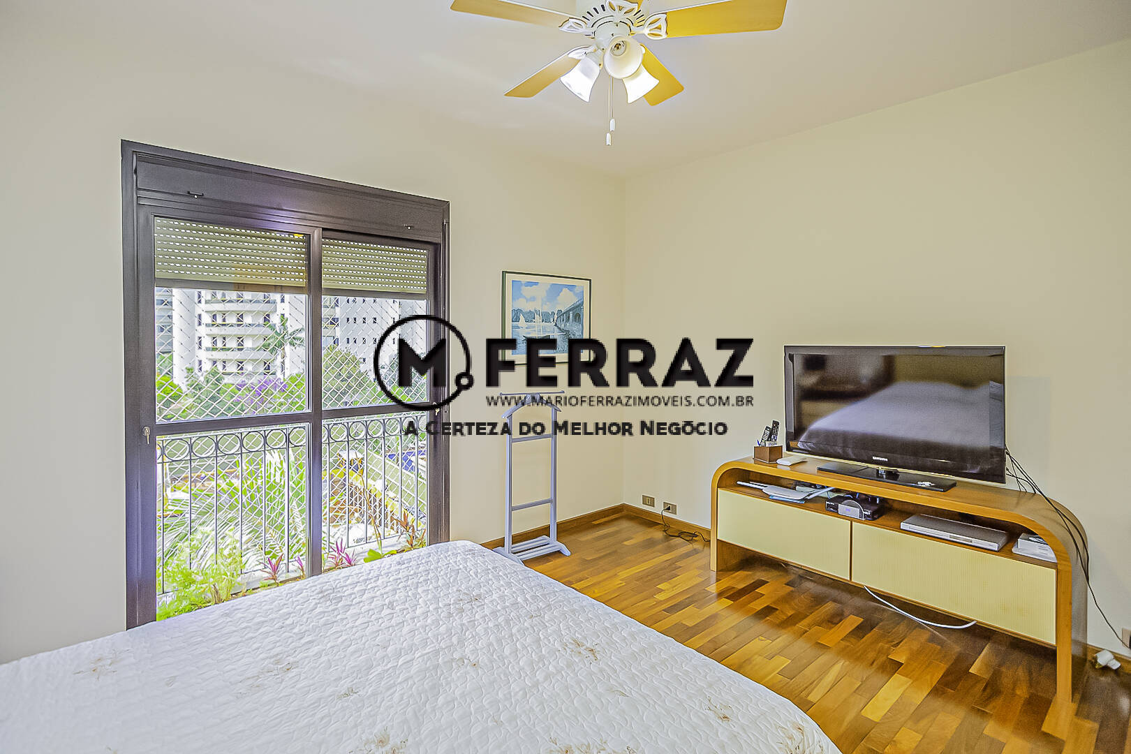 Apartamento à venda com 4 quartos, 218m² - Foto 40