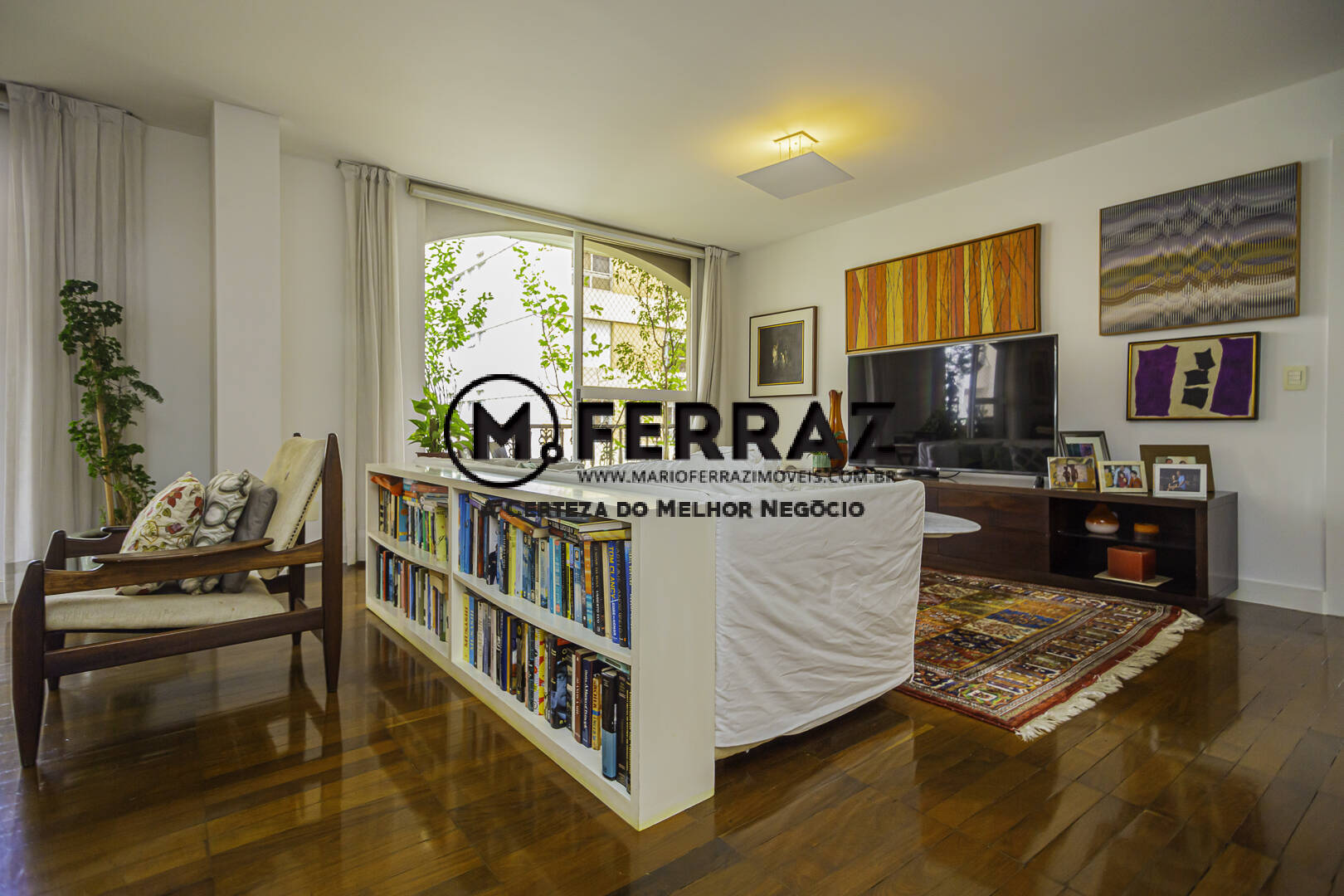 Apartamento à venda com 3 quartos, 235m² - Foto 2