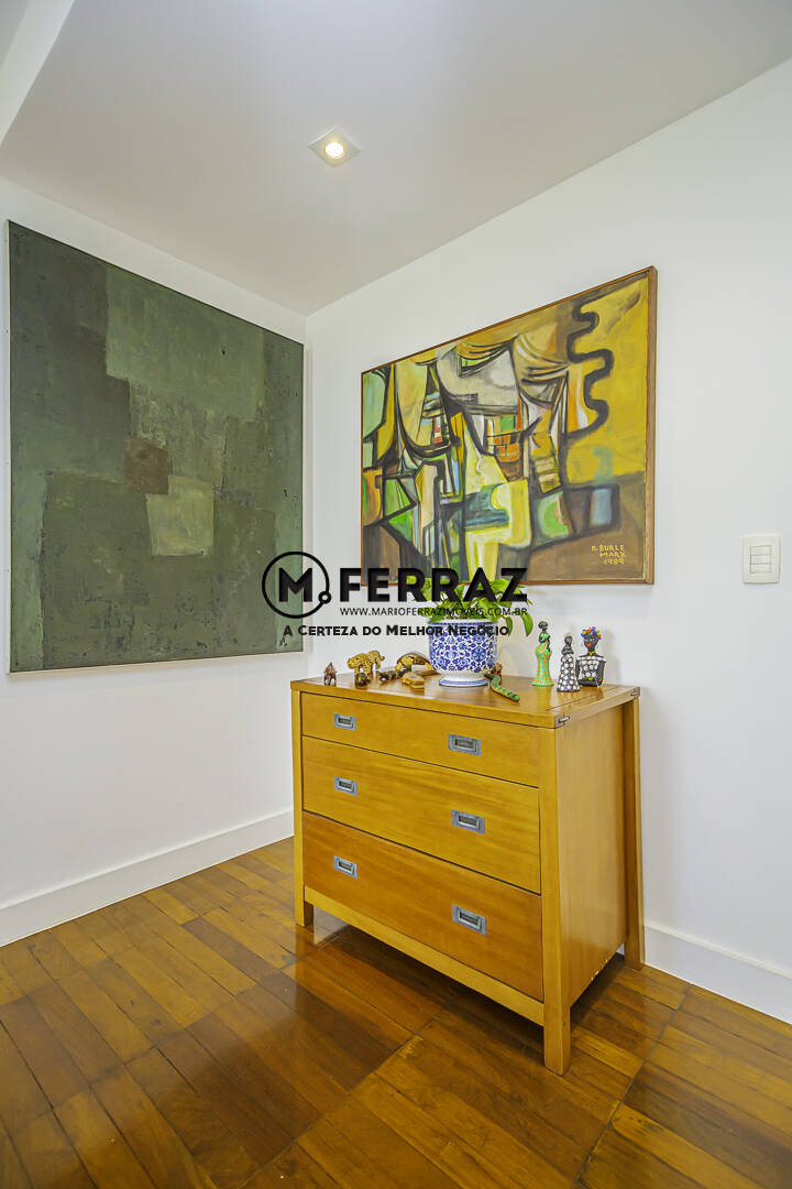 Apartamento à venda com 3 quartos, 235m² - Foto 5