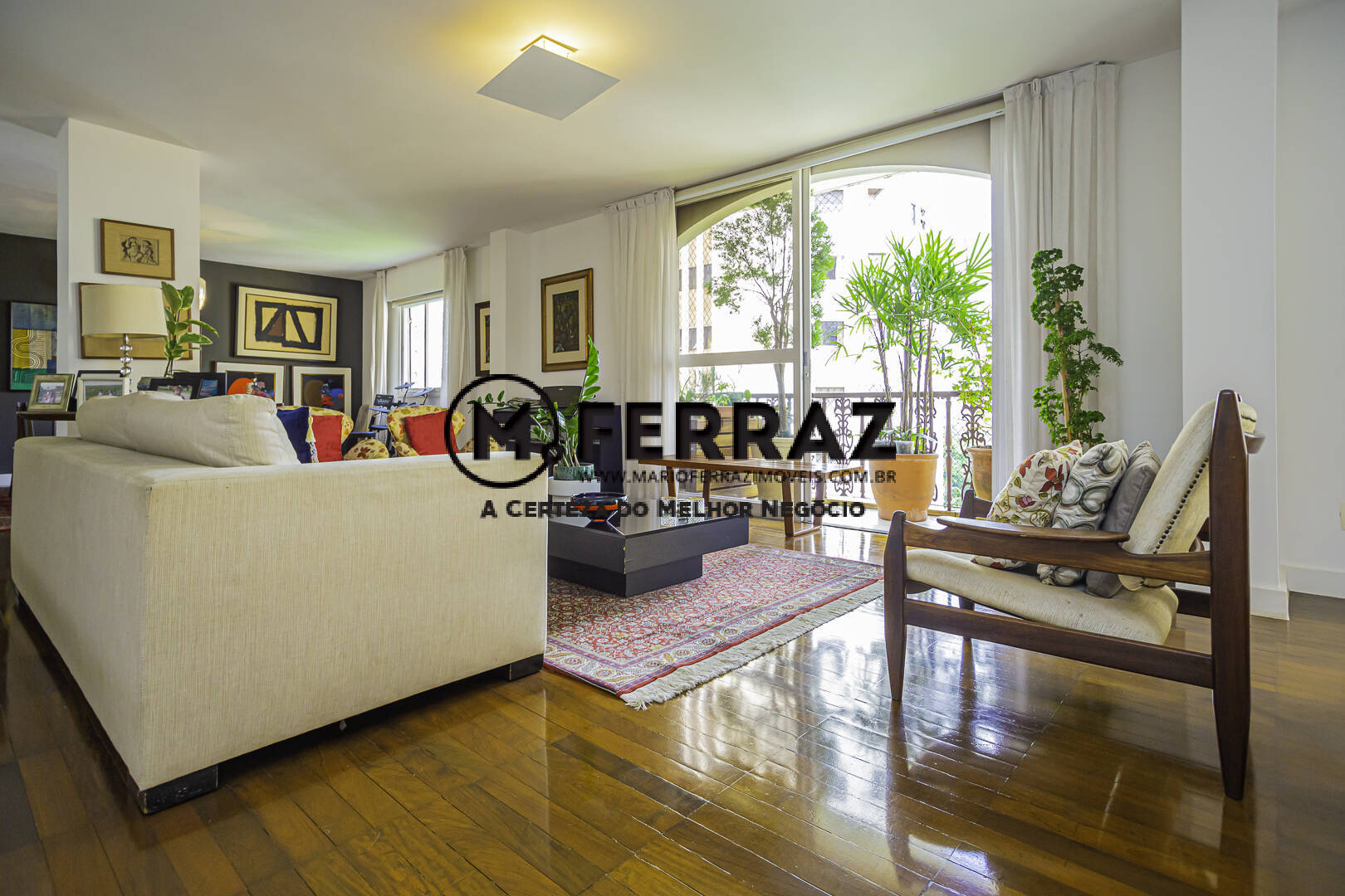 Apartamento à venda com 3 quartos, 235m² - Foto 6