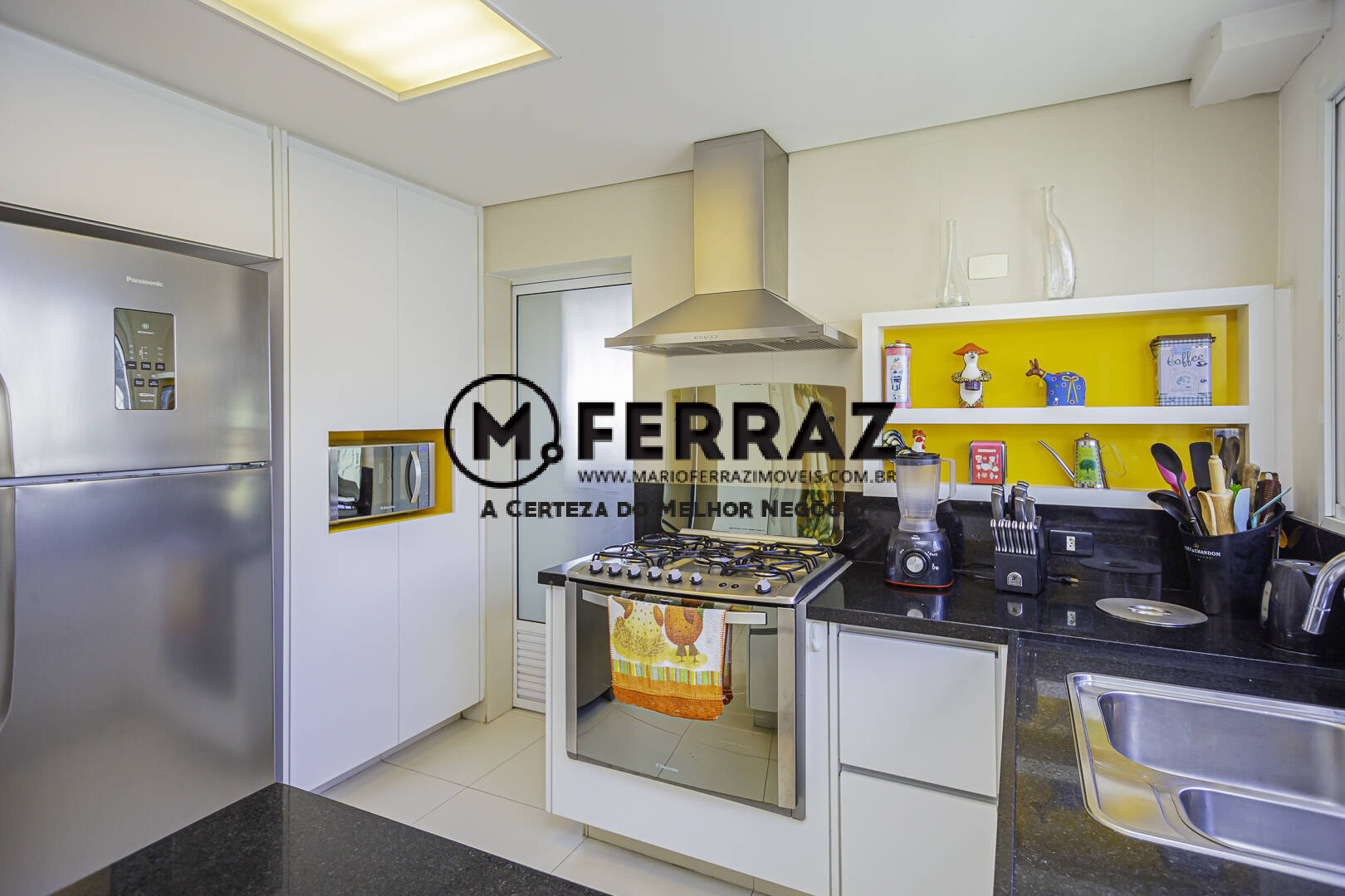 Apartamento à venda com 4 quartos, 189m² - Foto 18