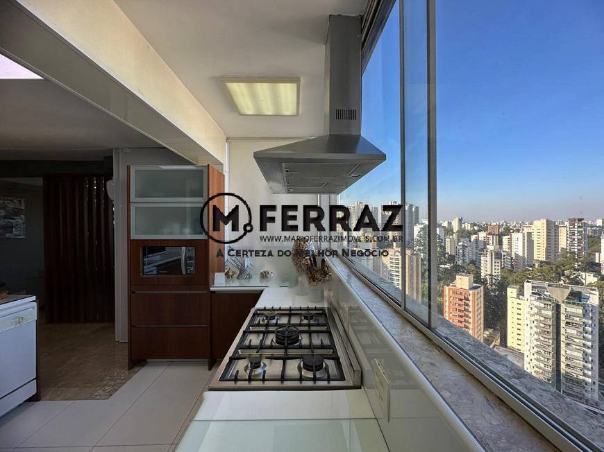 Apartamento à venda com 3 quartos, 205m² - Foto 12