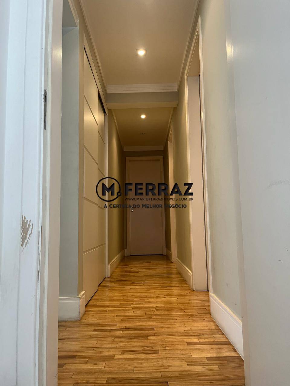 Apartamento para alugar com 3 quartos, 210m² - Foto 54