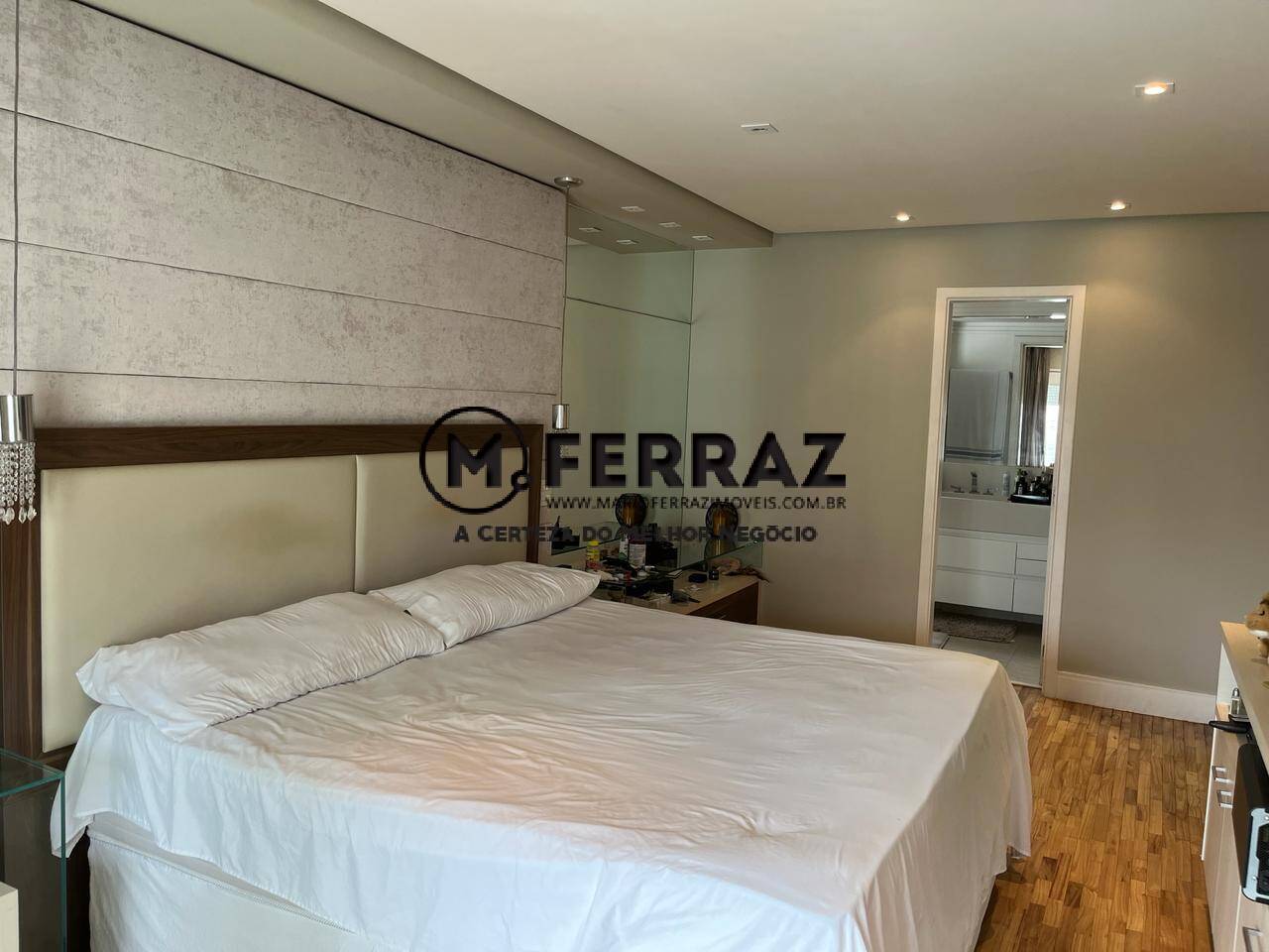 Apartamento para alugar com 3 quartos, 210m² - Foto 34