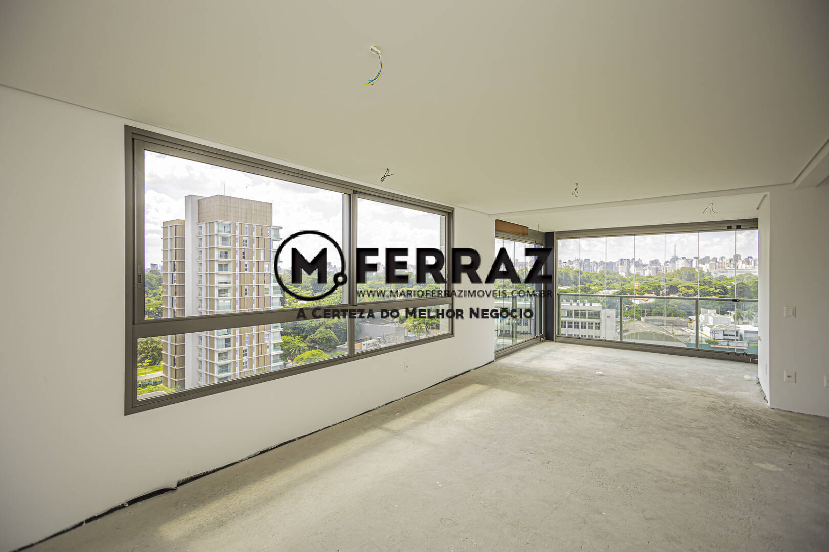 Apartamento à venda com 4 quartos, 240m² - Foto 9