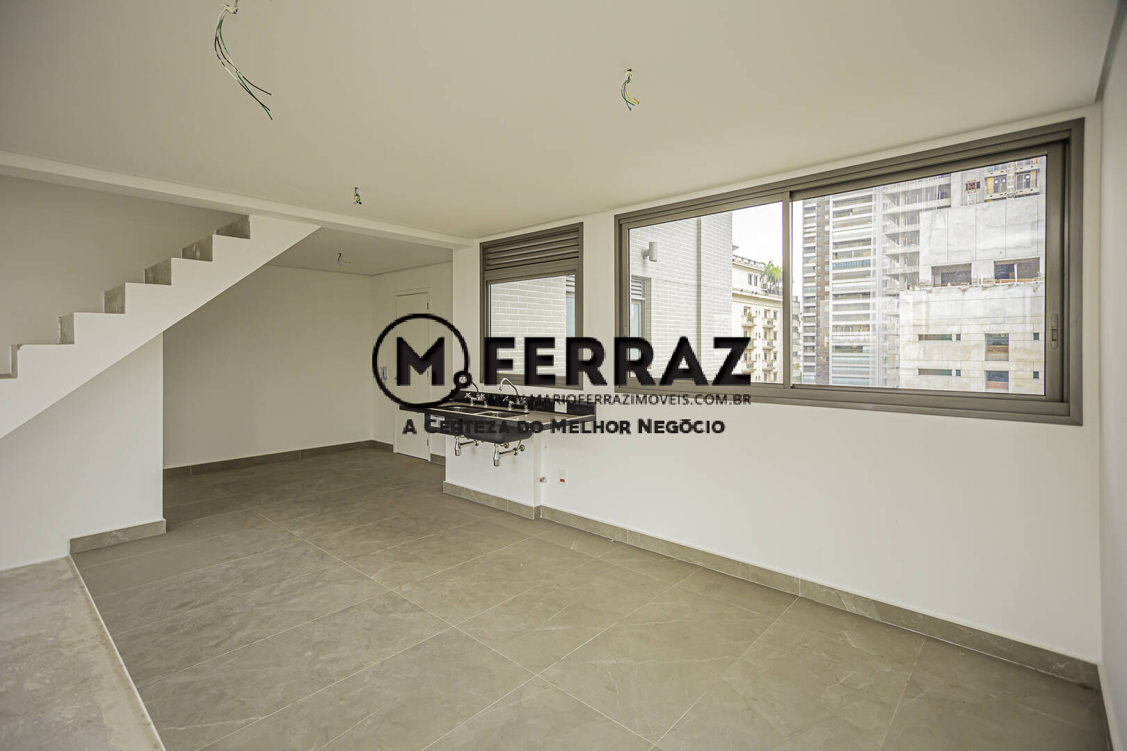 Apartamento à venda com 4 quartos, 240m² - Foto 22