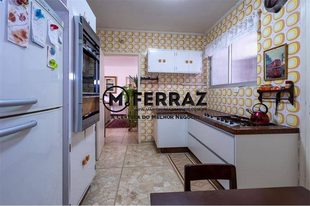 Apartamento à venda com 3 quartos, 186m² - Foto 9