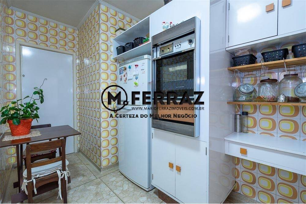 Apartamento à venda com 3 quartos, 186m² - Foto 10