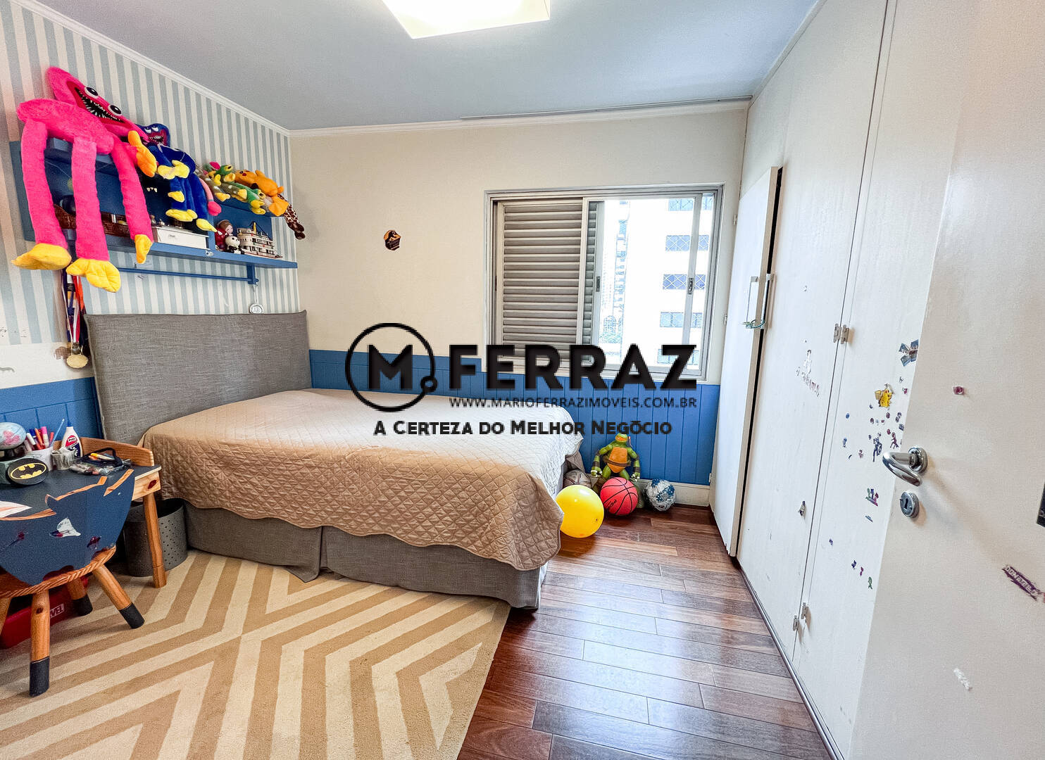 Apartamento à venda com 3 quartos, 140m² - Foto 17