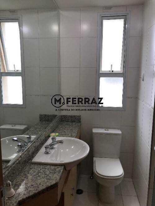 Apartamento para alugar com 3 quartos, 146m² - Foto 12