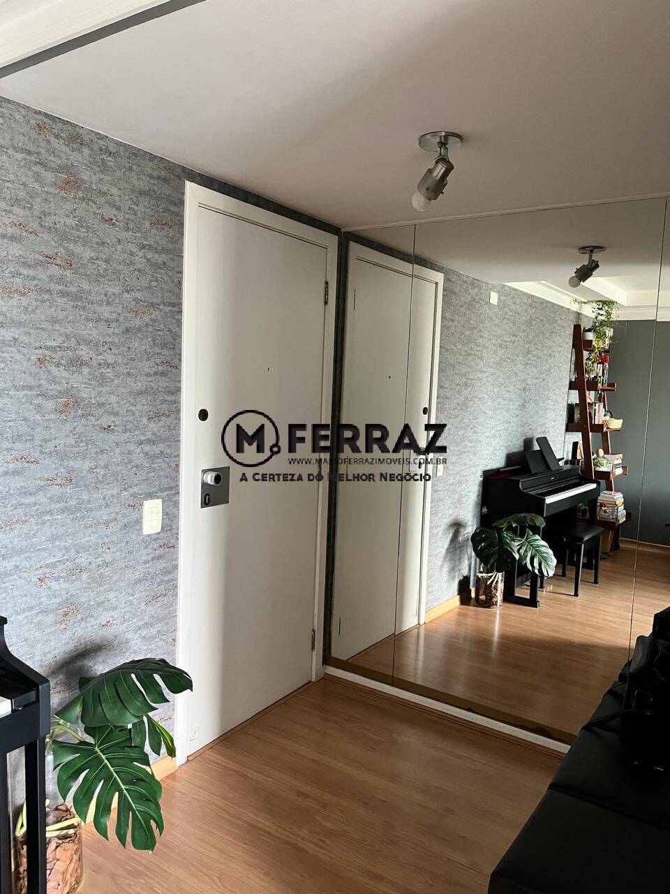 Apartamento à venda e aluguel com 1 quarto, 60m² - Foto 2