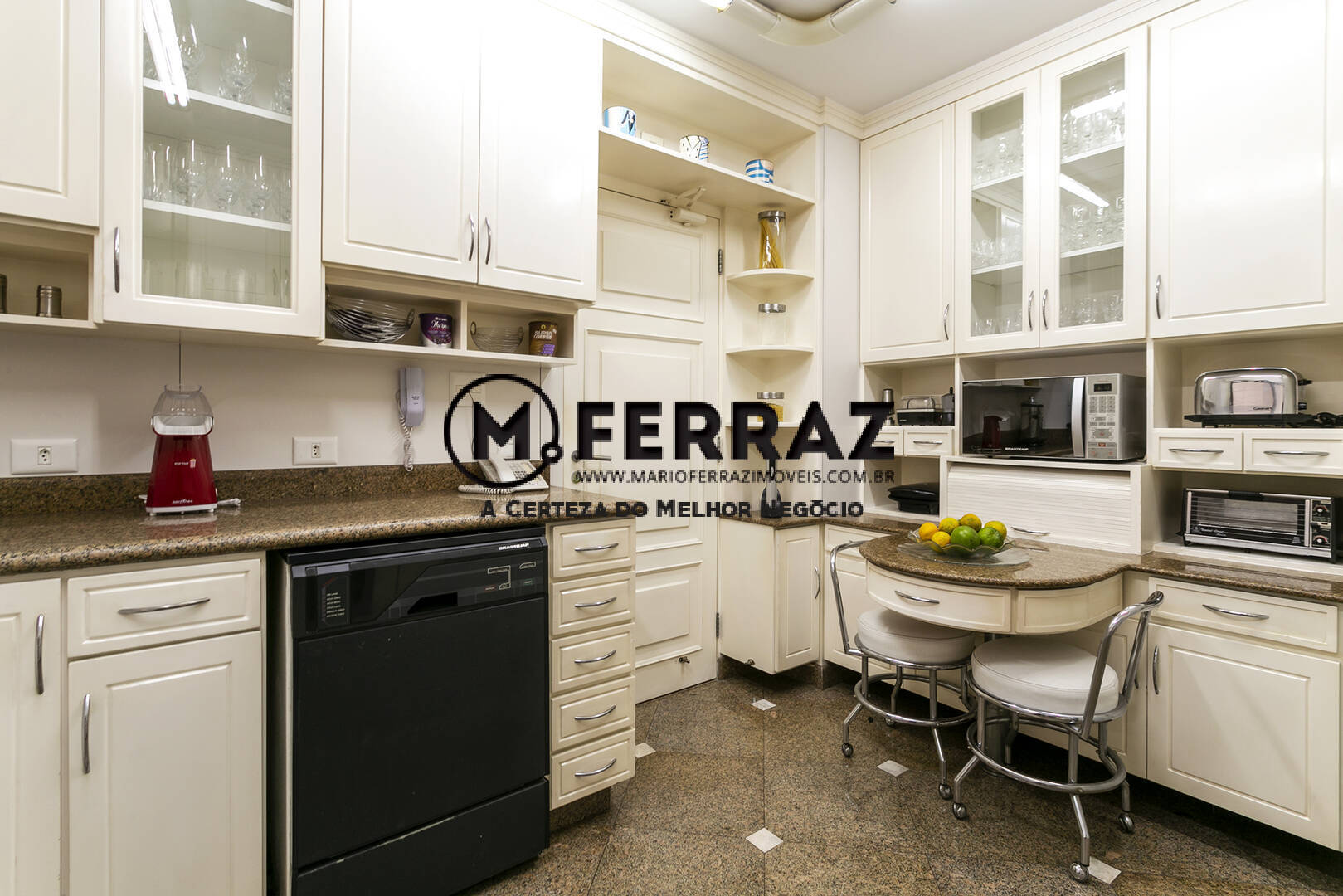 Apartamento à venda com 4 quartos, 361m² - Foto 27